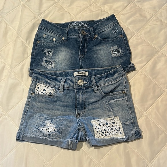 Size 10 Girls Denim Shorts - Picture 1 of 1